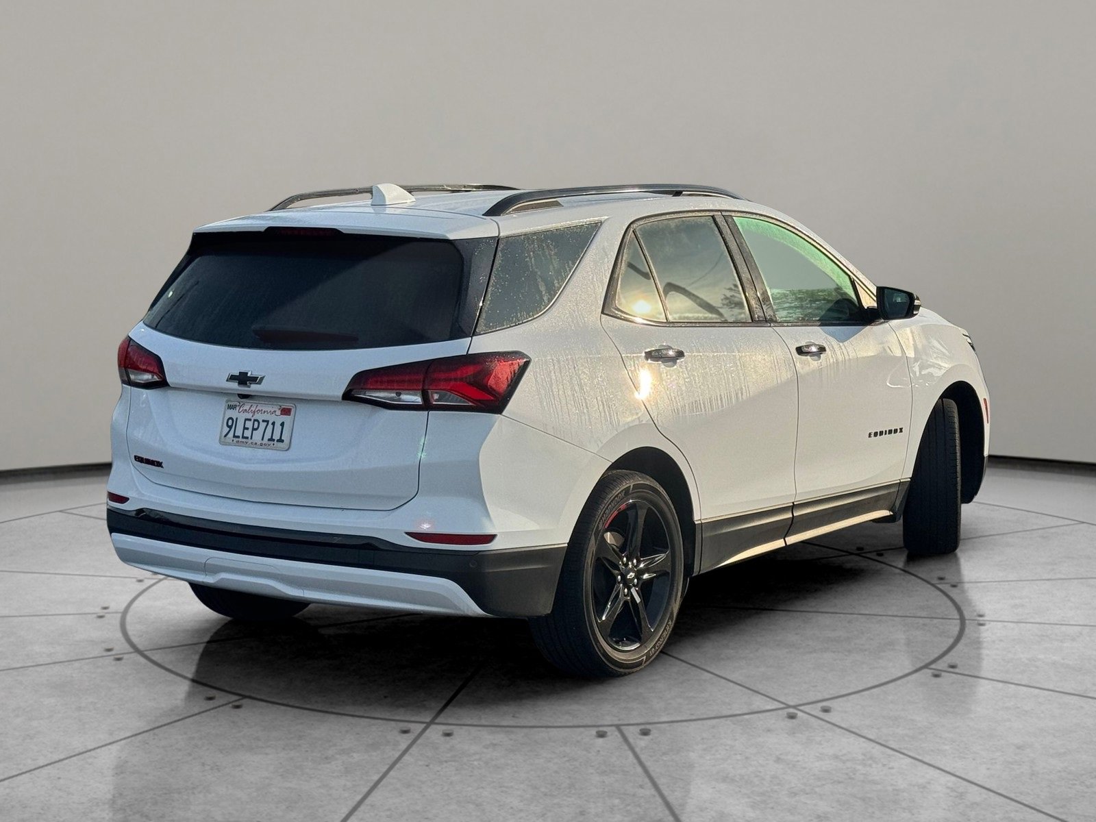 Used 2024 Chevrolet Equinox Premier w/ Redline Edition image 5