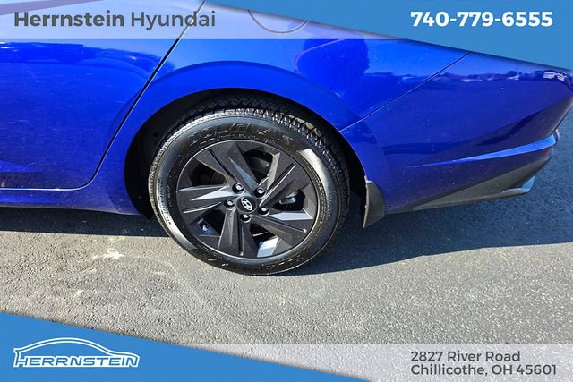 Used 2023 Hyundai Elantra SEL FWD image 24