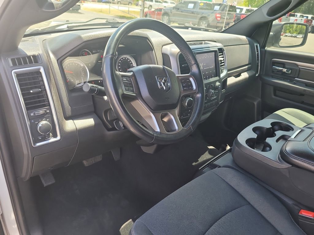 Used 2021 RAM 1500 Classic Warlock w/ Luxury Group AWD/4WD image 13