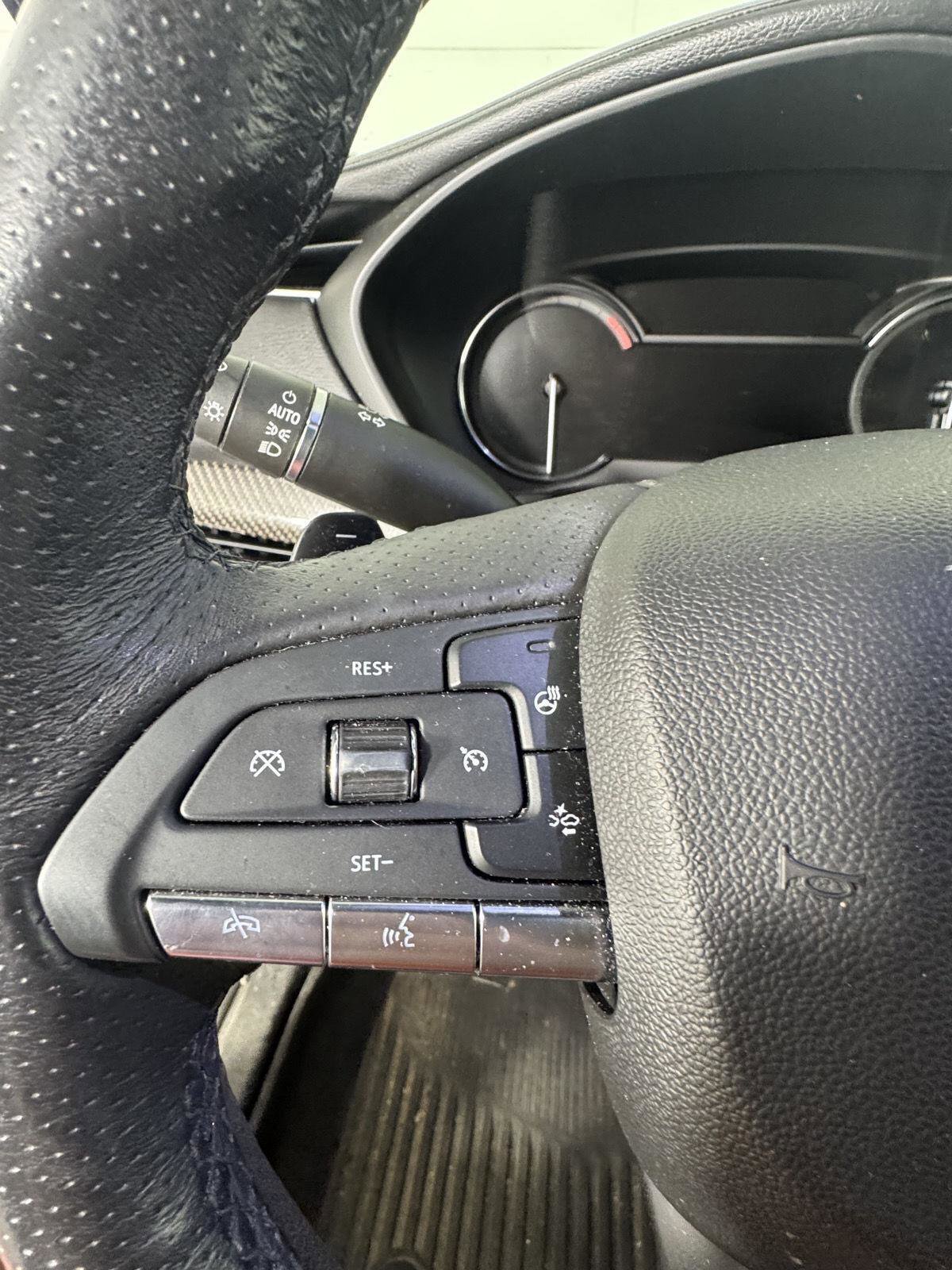 Used 2021 Cadillac XT4 Sport AWD/4WD image 15