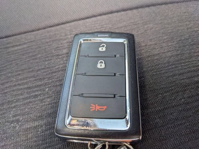 Used 2024 Jeep Grand Cherokee L Laredo AWD/4WD image 33