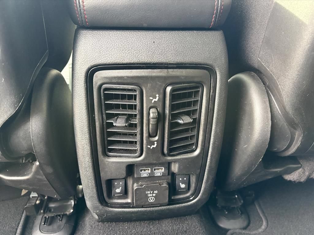 Used 2024 Dodge Durango GT AWD/4WD image 19