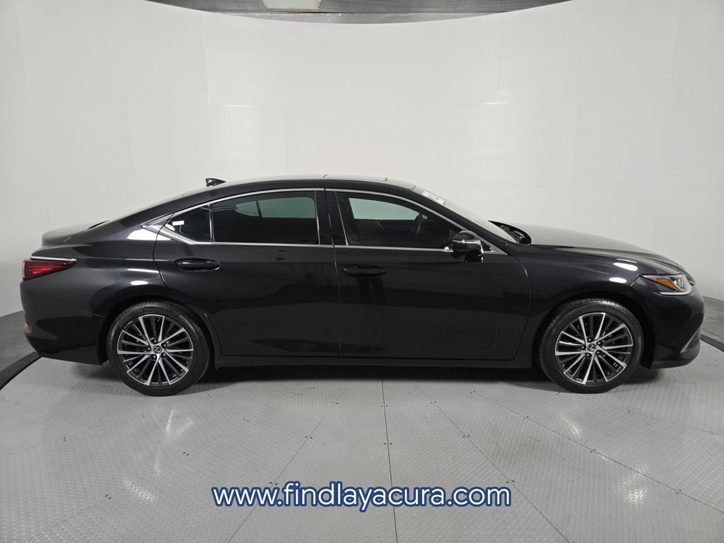 Used 2023 Lexus ES 350 w/ Premium Package FWD image 11