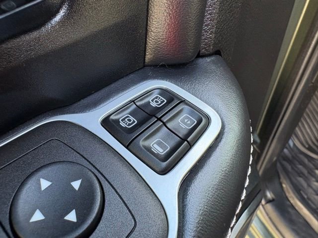 Used 2024 RAM 2500 Rebel w/ Level 2 Equipment Group image 27