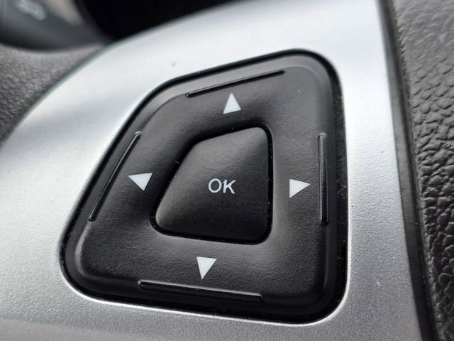 Used 2013 Ford Edge SE image 9