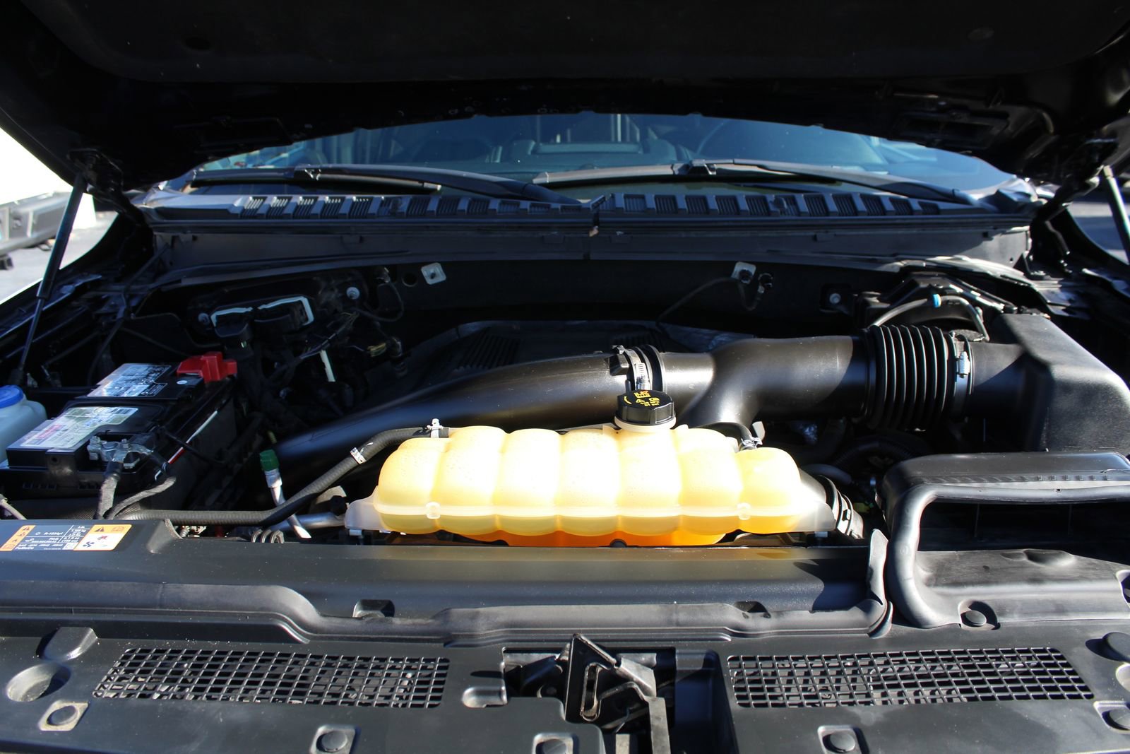 Used 2019 Ford Expedition Limited w/ Equipment Group 302A image 24