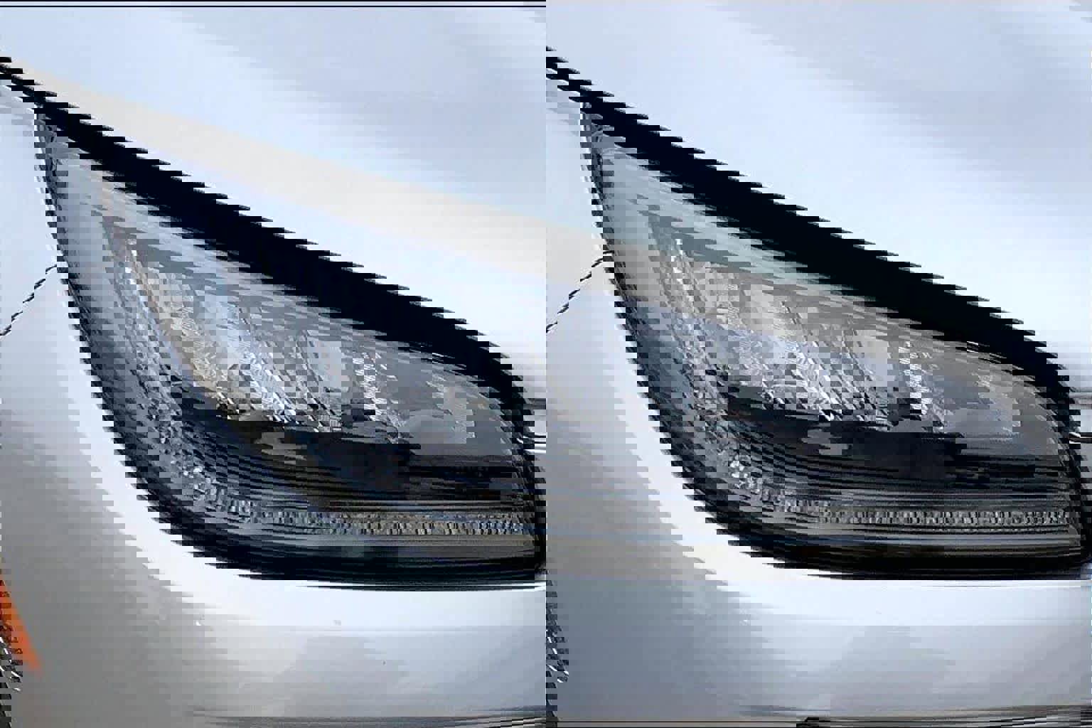 Used 2024 Lincoln Corsair FWD image 26