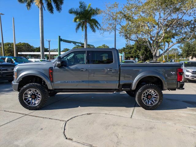 New 2026 Ford F250 Lariat w/ Black Appearance Package image 3