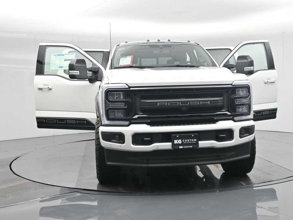New 2026 Ford F250 Lariat w/ Black Appearance Package image 36