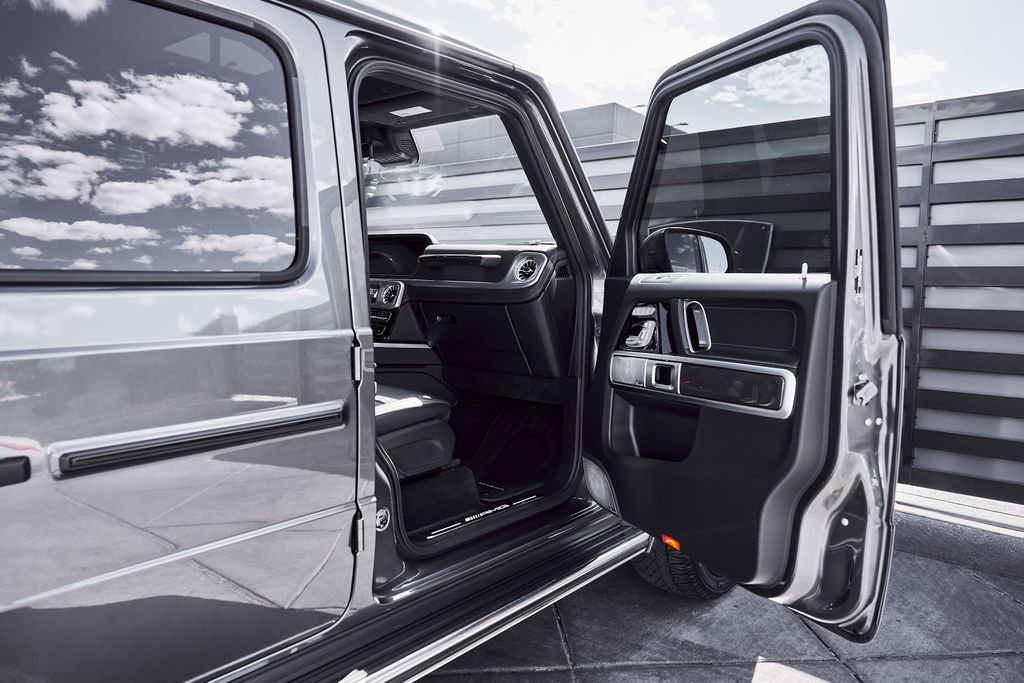 Used 2022 Mercedes-Benz G 63 AMG 4MATIC w/ Seat Comfort Package image 22