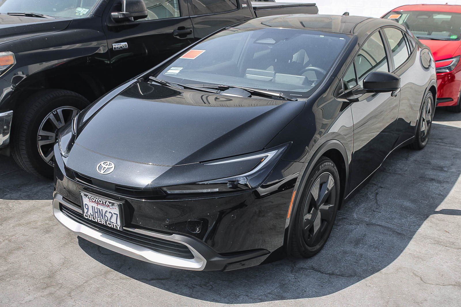 Certified 2023 Toyota Prius Prime FWD image 5