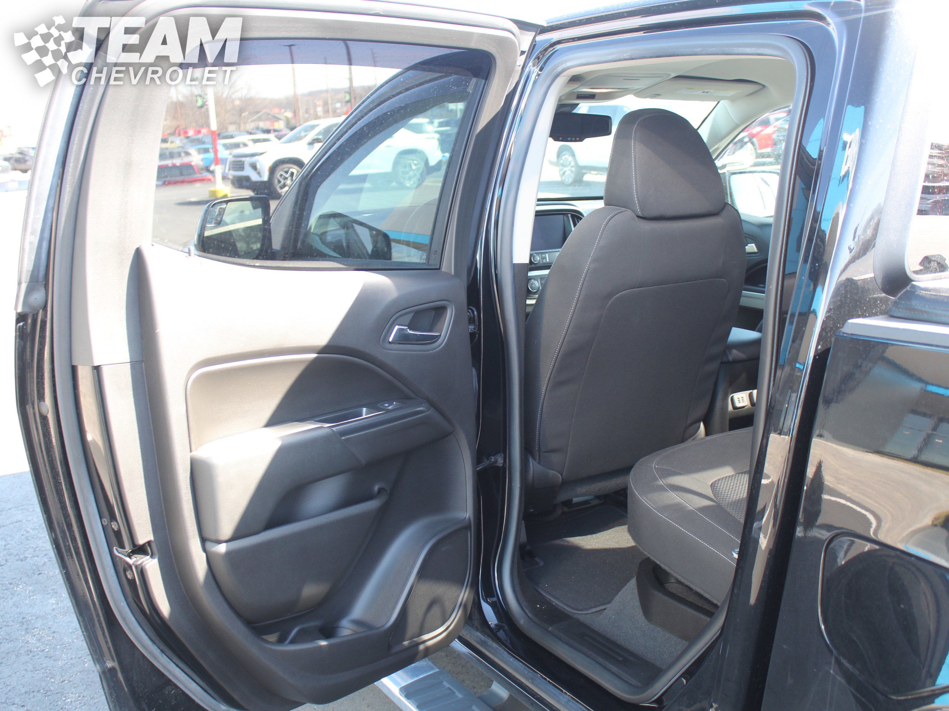 Certified 2021 Chevrolet Colorado LT w/ LT Convenience Package image 19