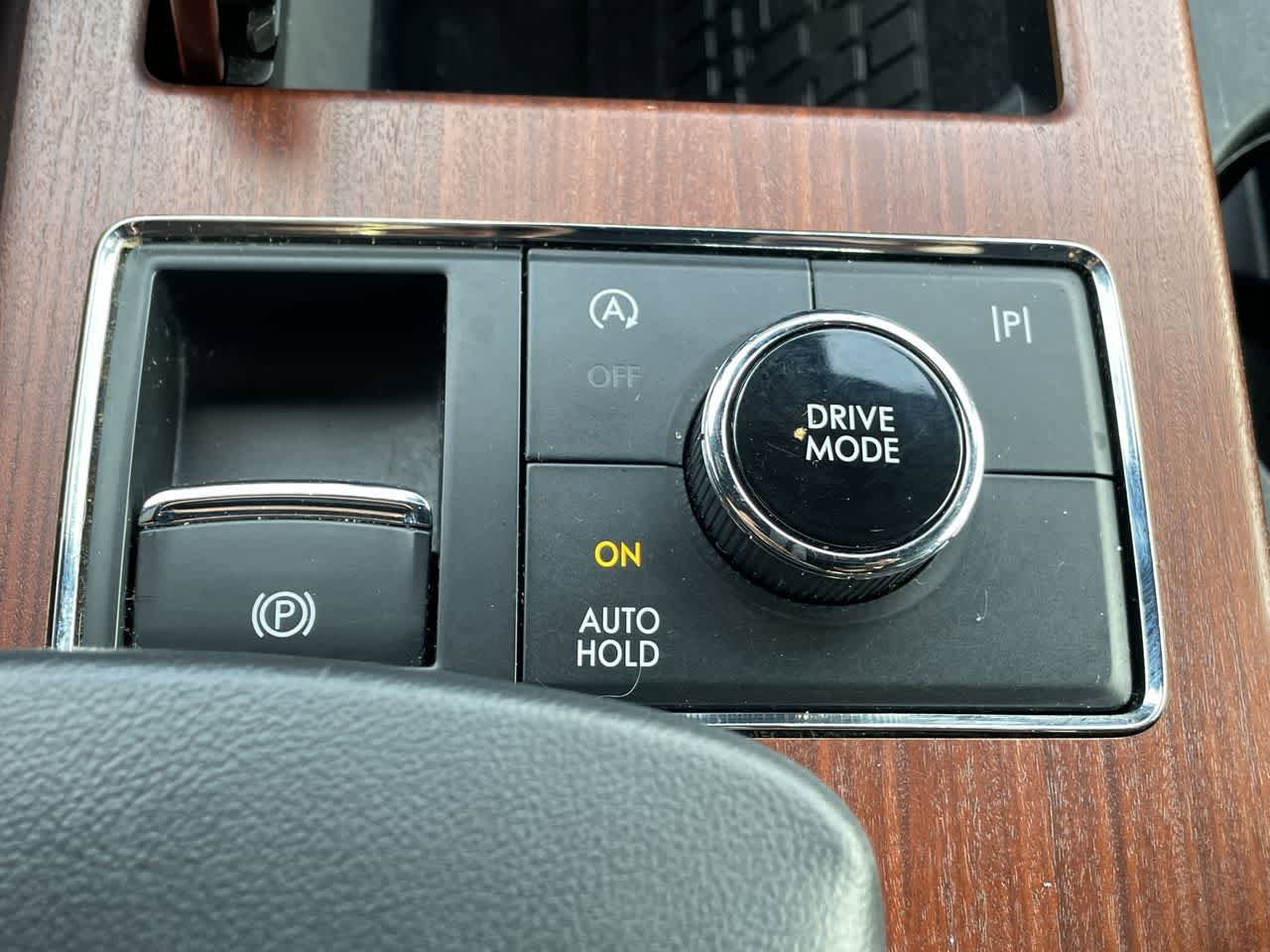 Used 2024 Lincoln Navigator L Reserve image 32