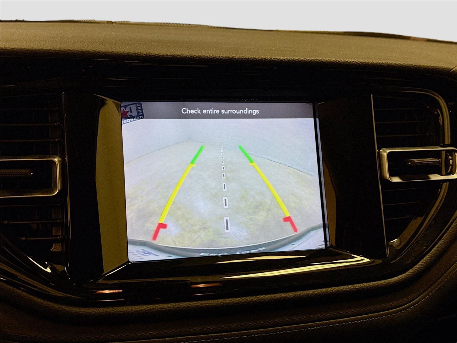 Used 2022 Dodge Durango SXT w/ Anodized Platinum Package image 13