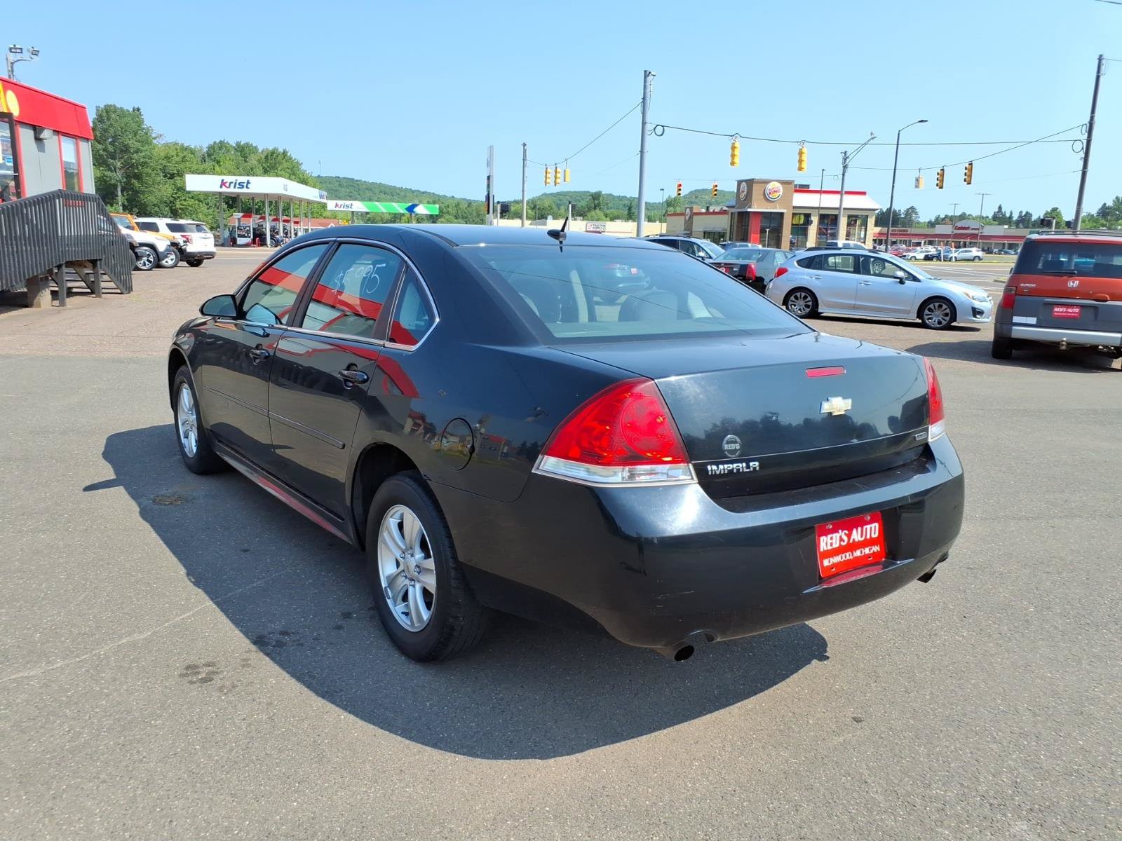 Used 2014 Chevrolet Impala Limited LS FWD image 3