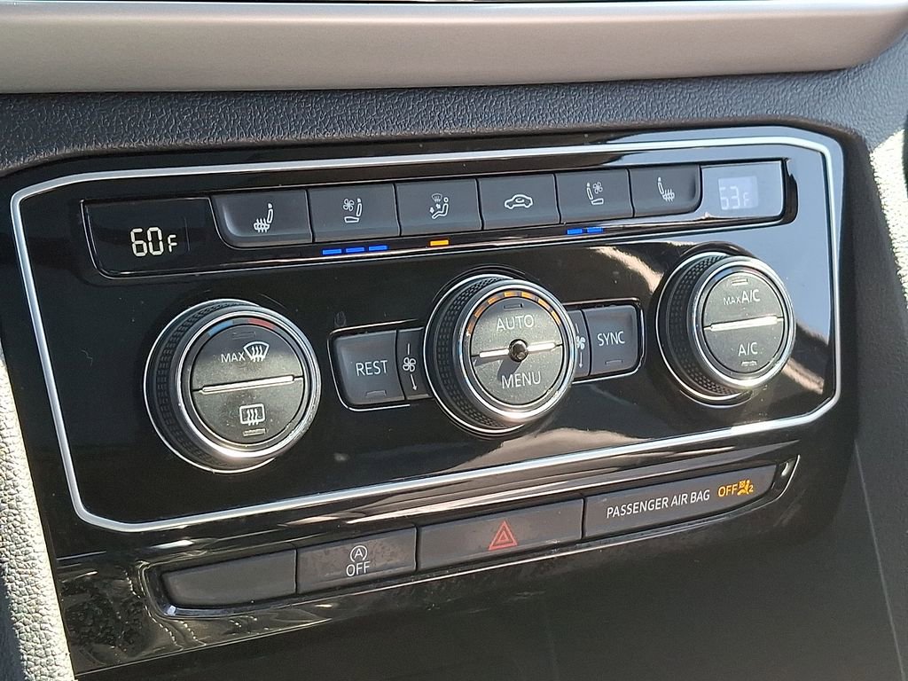 Used 2022 Volkswagen Atlas SEL Premium image 17