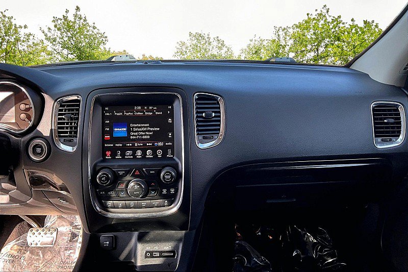 Used 2017 Dodge Durango Citadel w/ Technology Group AWD/4WD image 25