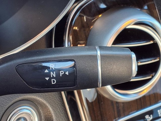 Used 2020 Mercedes-Benz GLC 300 image 12