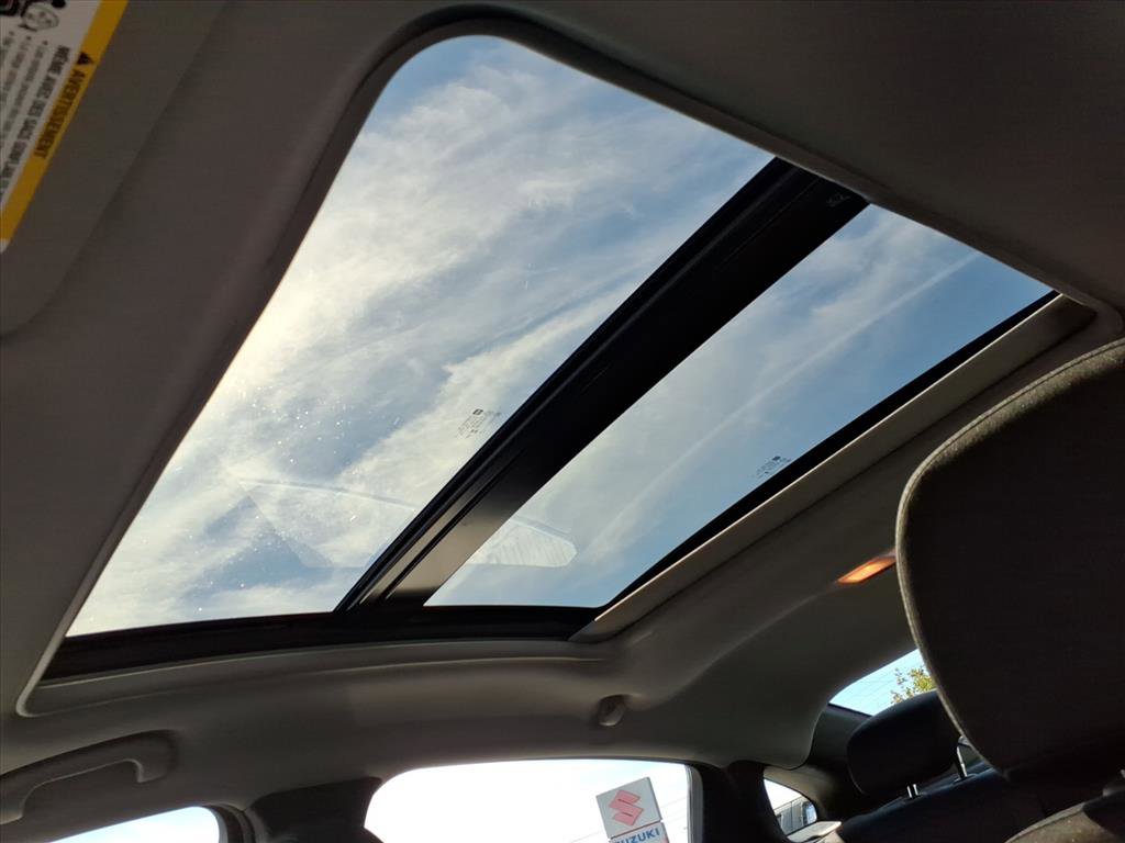 Used 2024 Chevrolet Malibu LT image 17