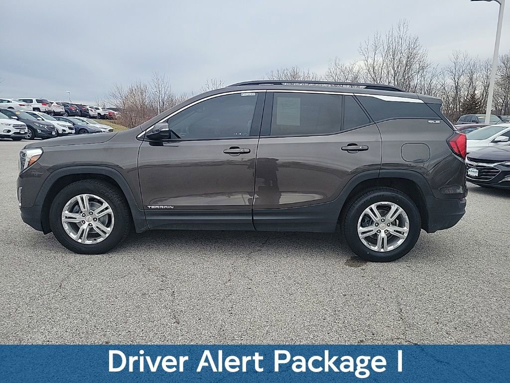 Used 2019 GMC Terrain SLE w/ Driver Convenience Package image 3