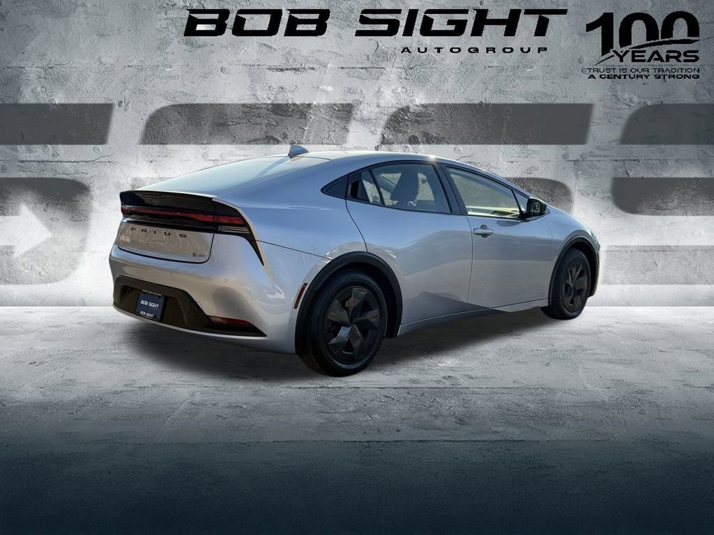 Used 2024 Toyota Prius LE image 16