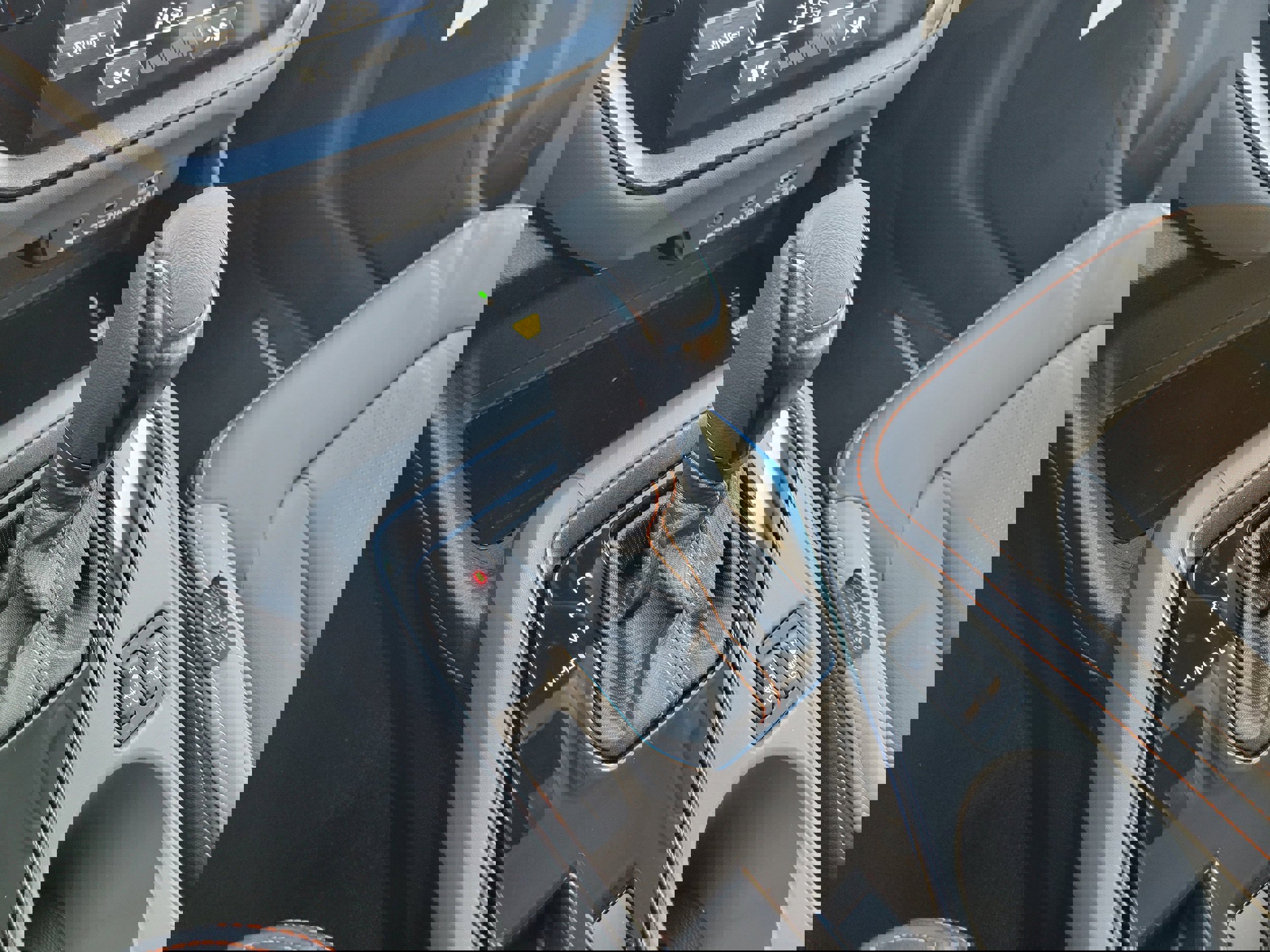 New 2026 Subaru Crosstrek 2.5i Limited w/ Crosstrek Mirror Package image 19