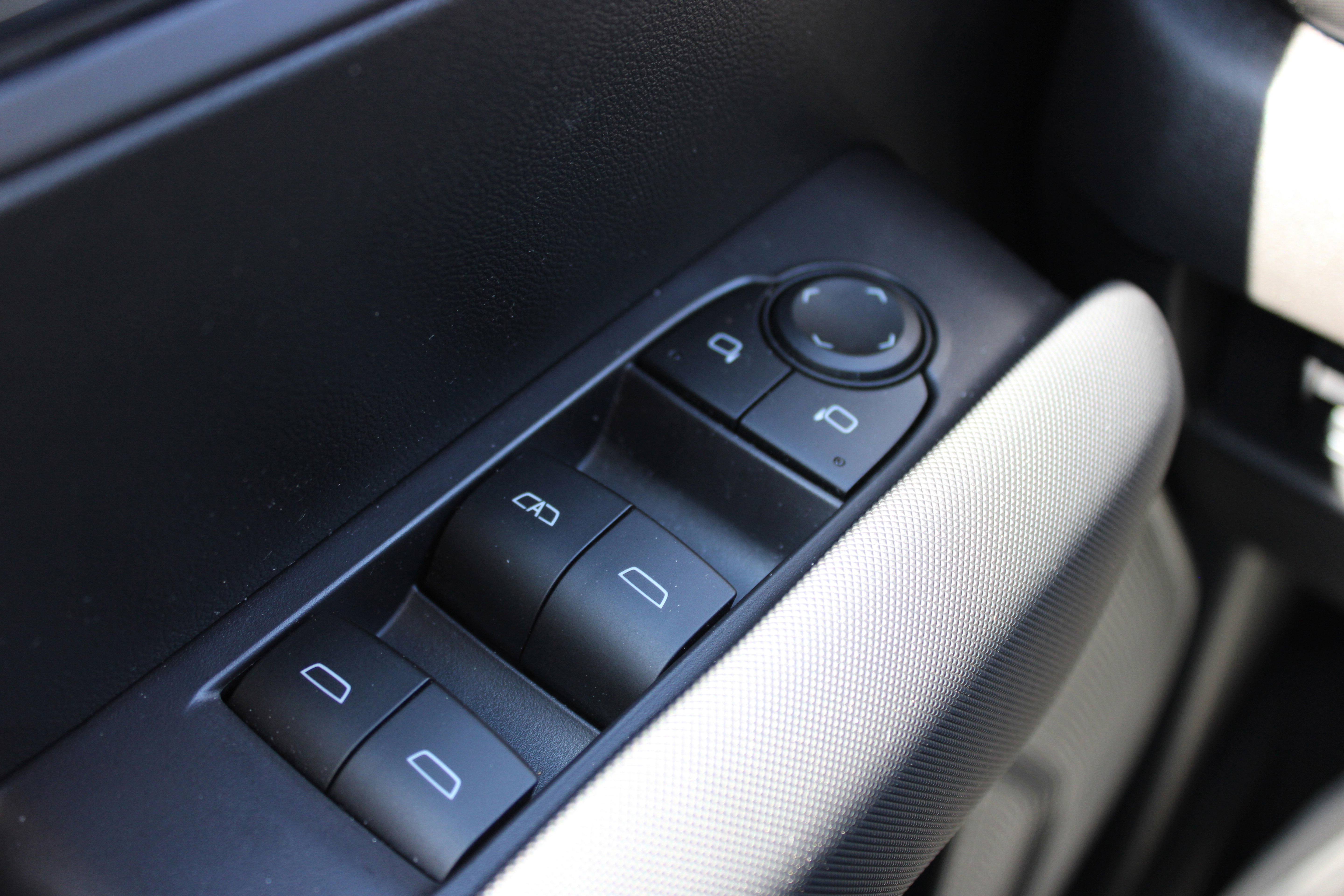 Used 2023 Chevrolet Colorado Z71 w/ Advanced Trailering Package image 26