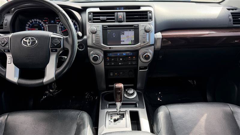 Used 2017 Toyota 4Runner Limited AWD/4WD image 25