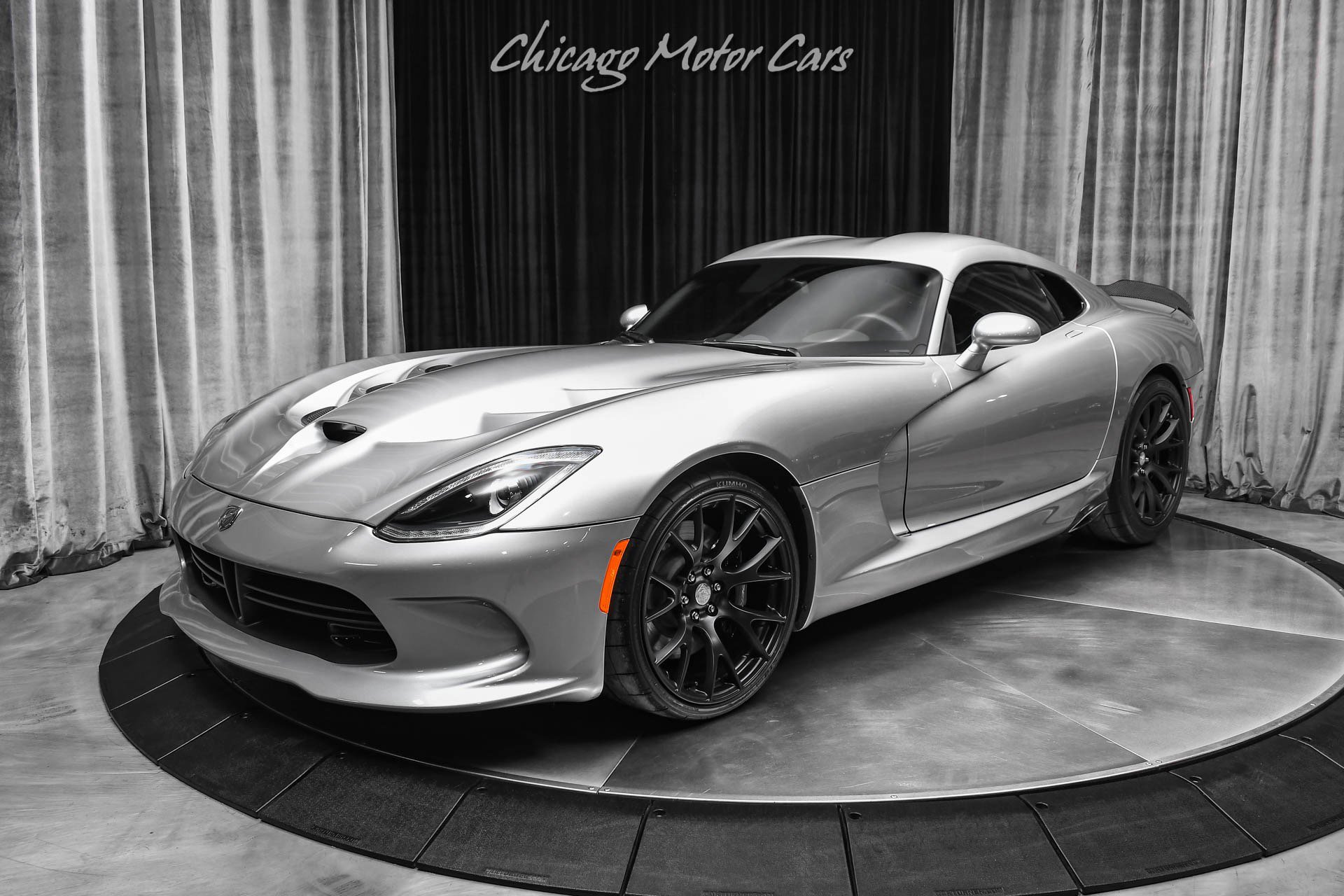Used 2015 Dodge Viper SRT-10 image 24