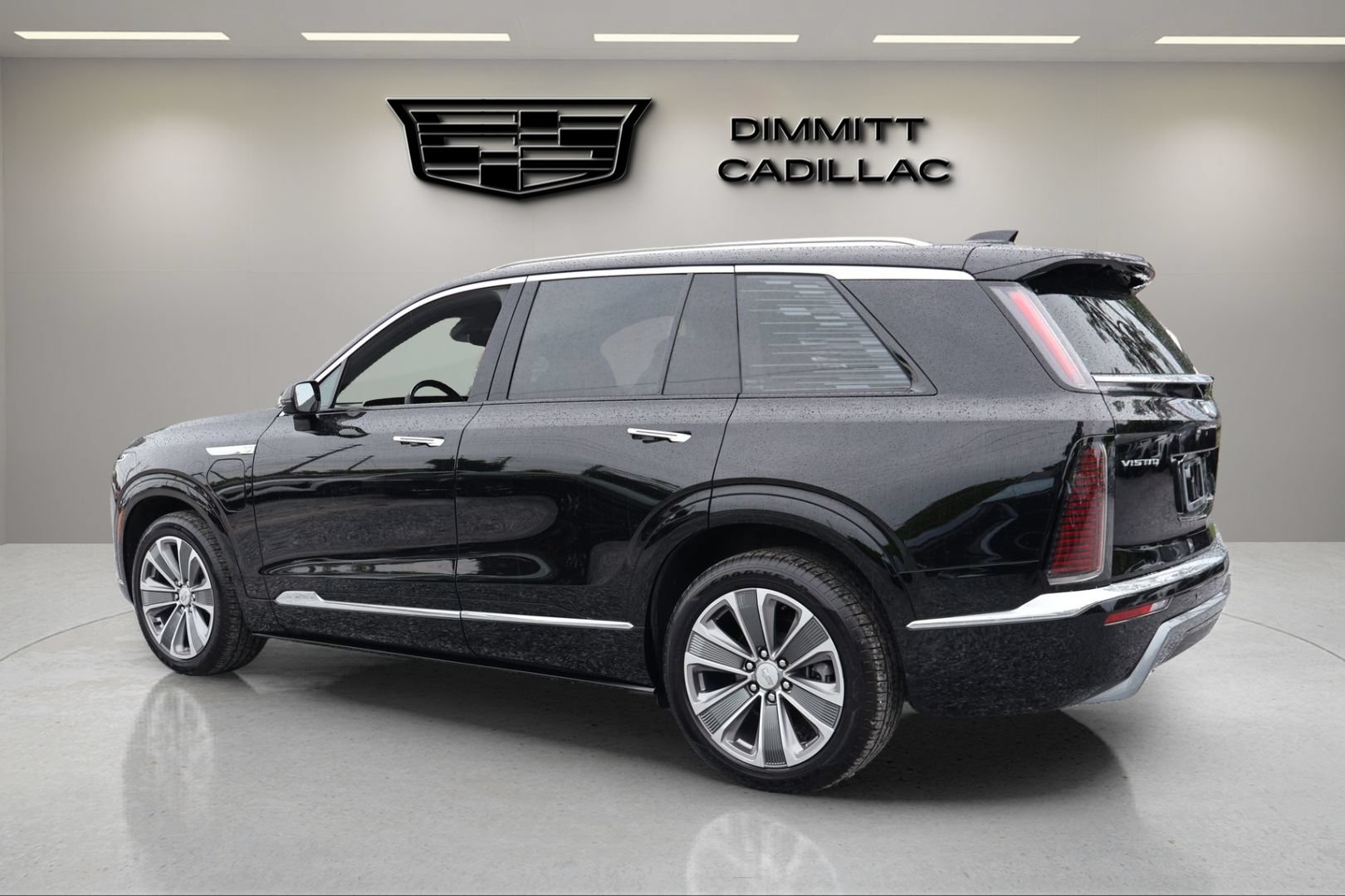 Certified 2026 Cadillac Vistiq Luxury AWD/4WD image 7