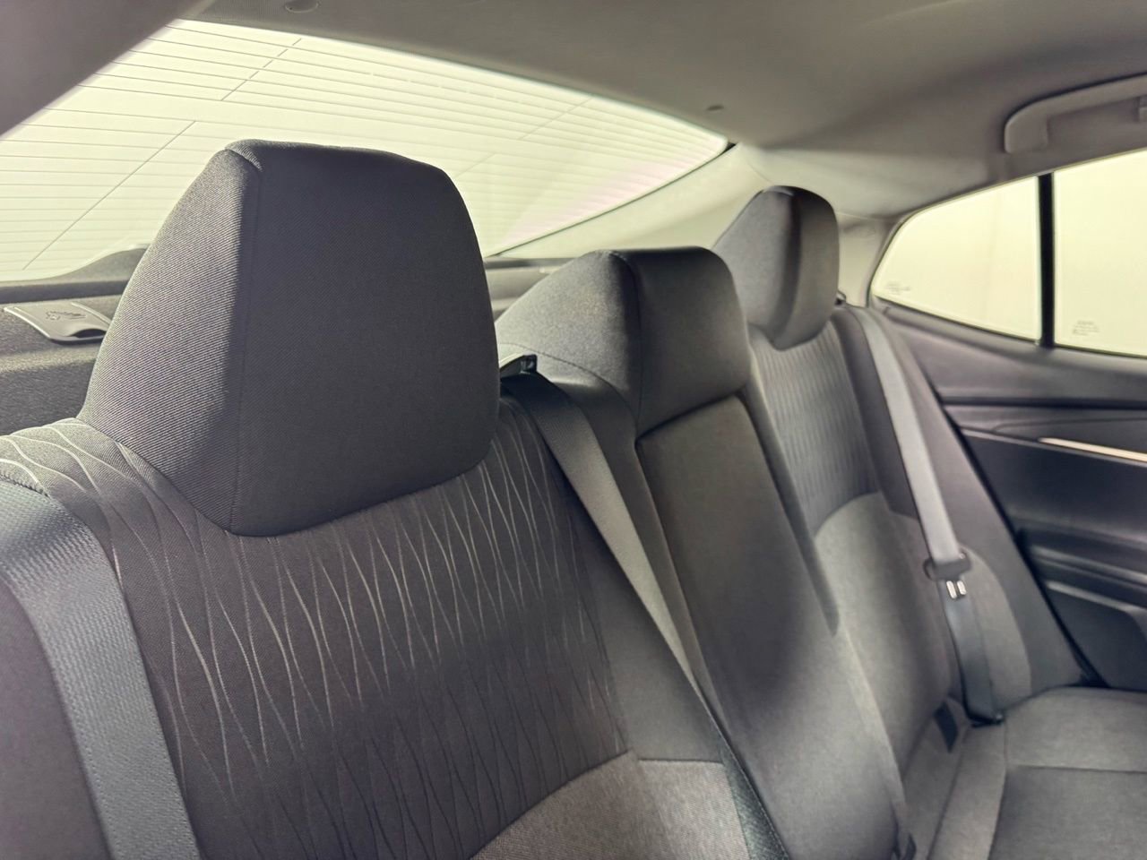 Used 2025 Toyota Camry LE image 28