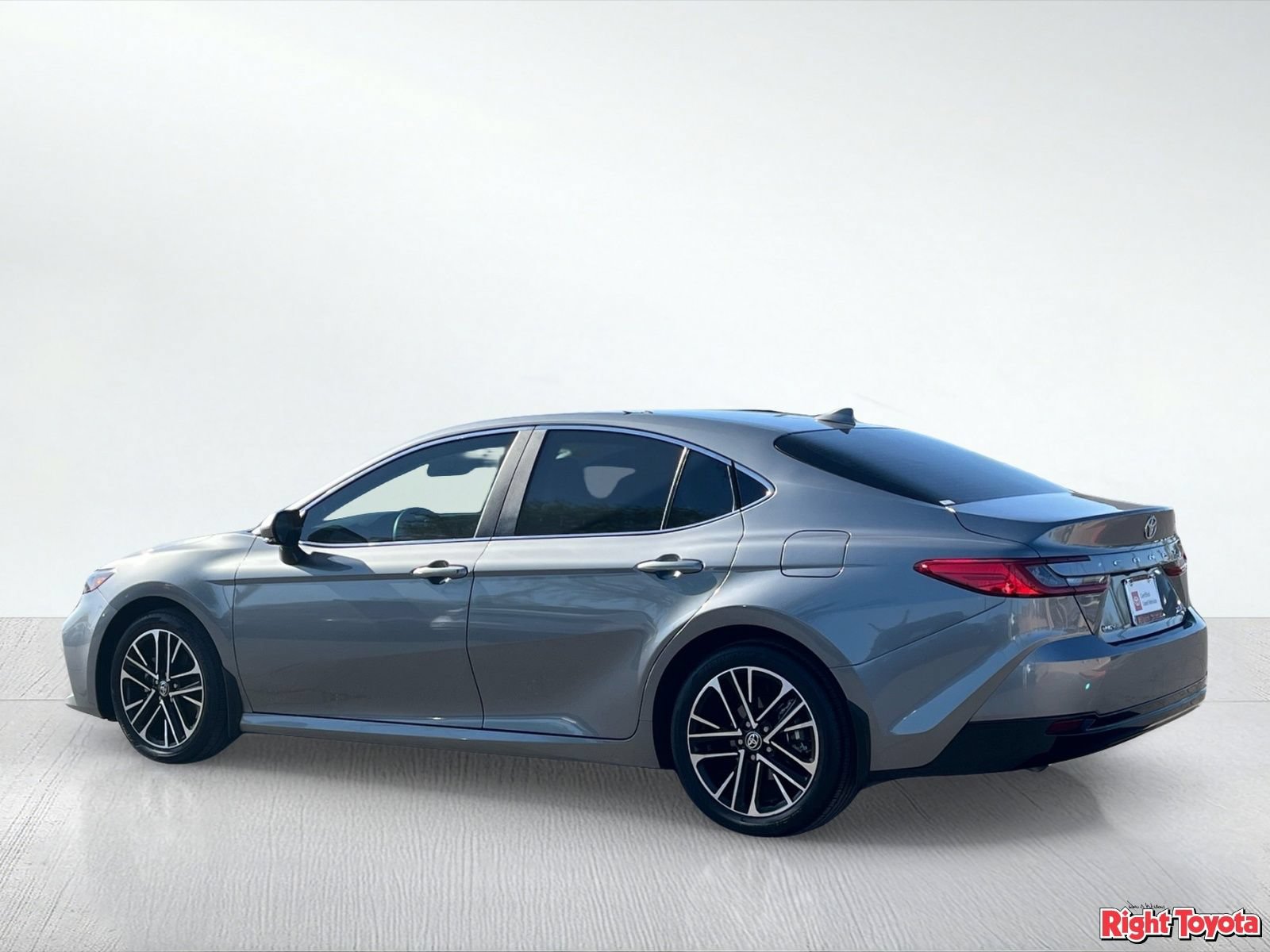 Certified 2026 Toyota Camry XLE FWD image 5