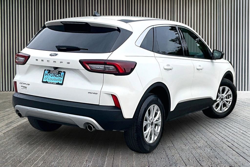 Used 2023 Ford Escape Active AWD/4WD image 14