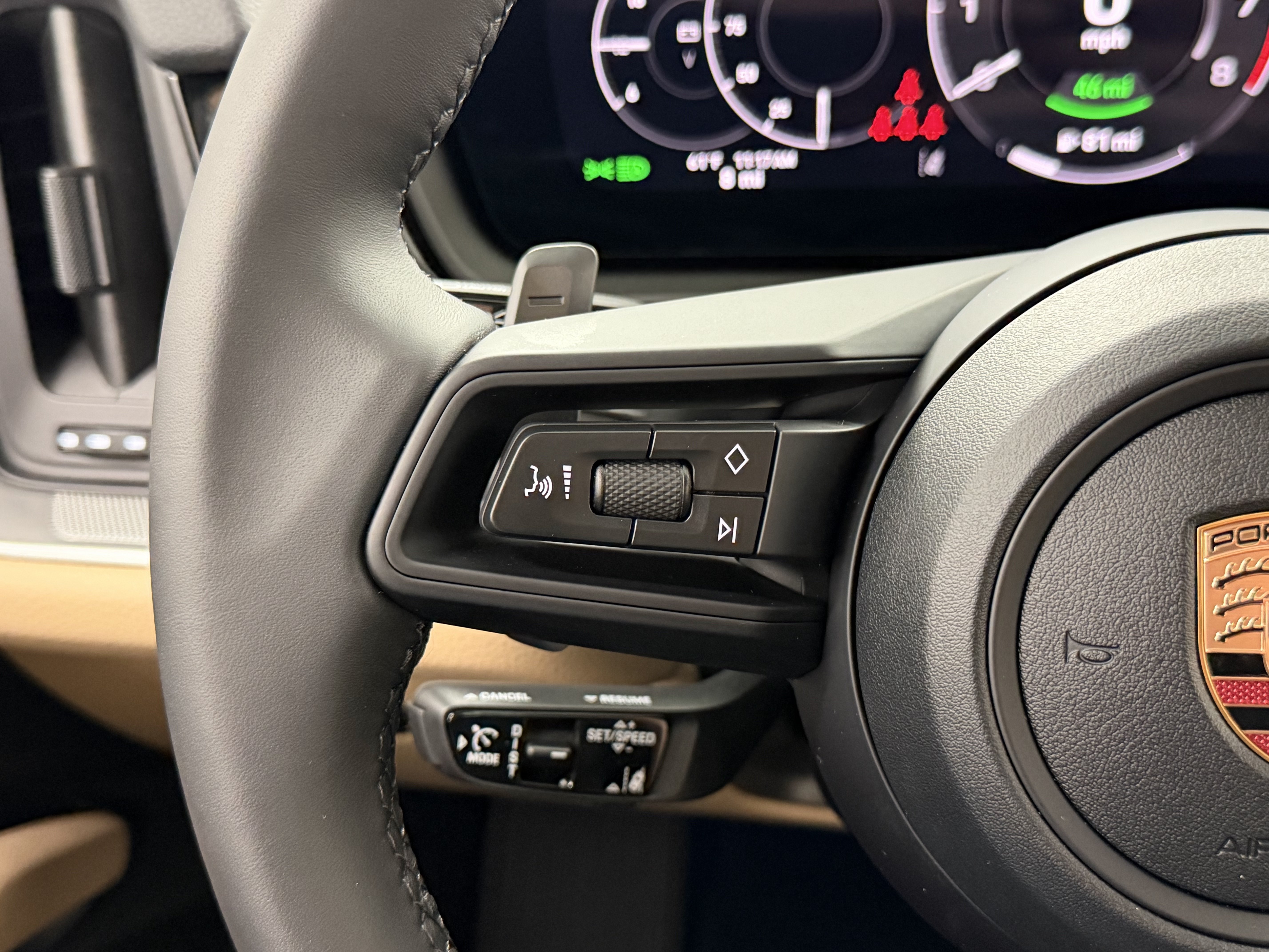 New 2026 Porsche Cayenne E-Hybrid AWD/4WD image 46