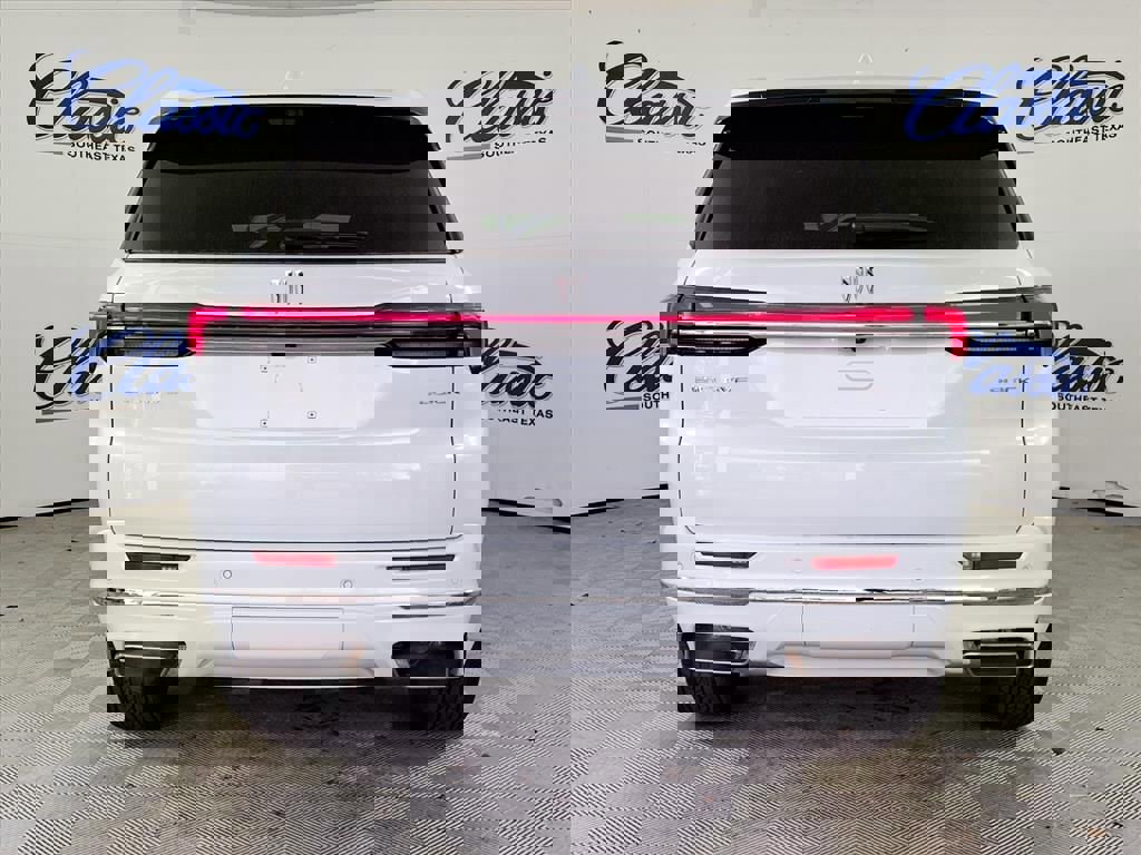 New 2026 Buick Enclave Avenir w/ Super Cruise Package image 4