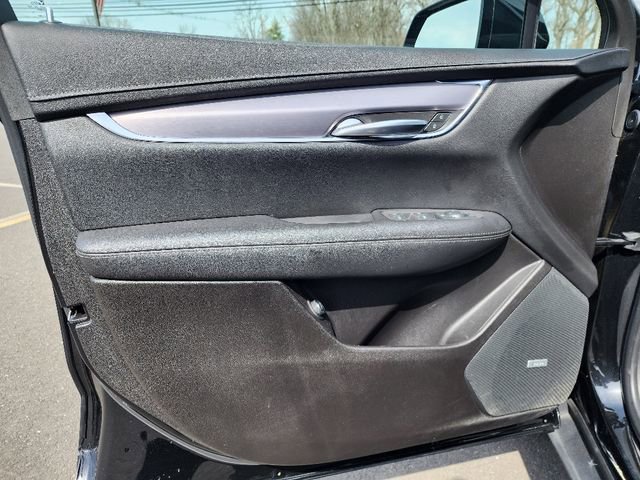 Used 2022 Cadillac XT5 Luxury w/ LPO, Floor Liner Package FWD image 19