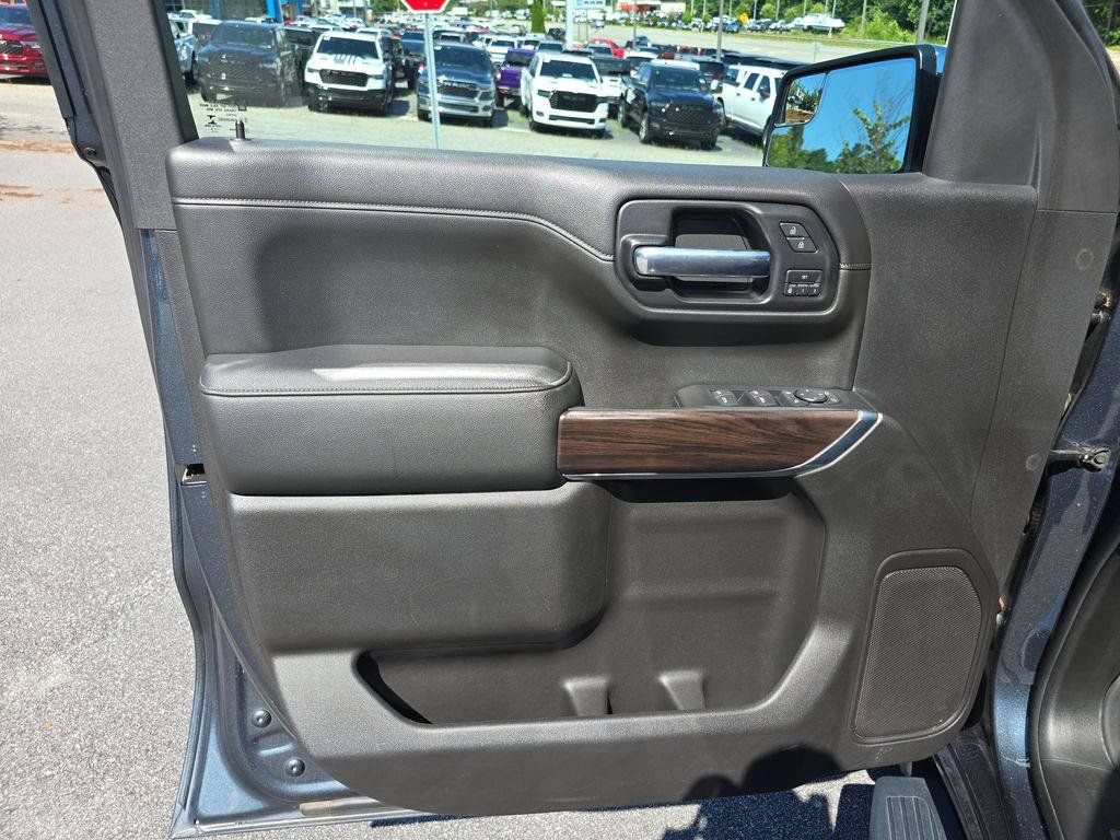 Used 2019 GMC Sierra 1500 SLT w/ SLT Premium Package AWD/4WD image 18