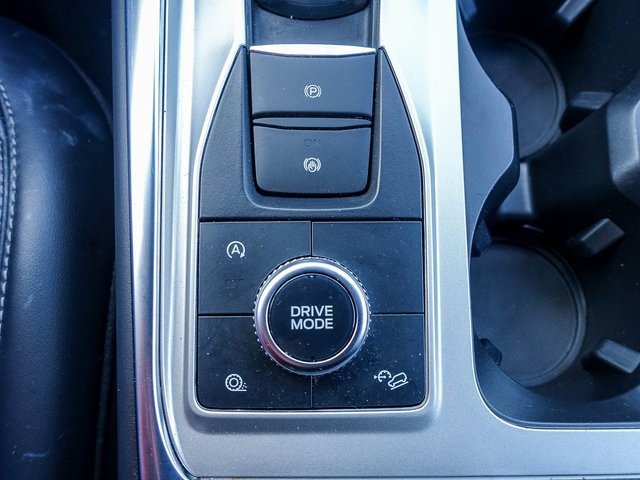 Used 2023 Ford Explorer XLT w/ Equipment Group 202A image 12