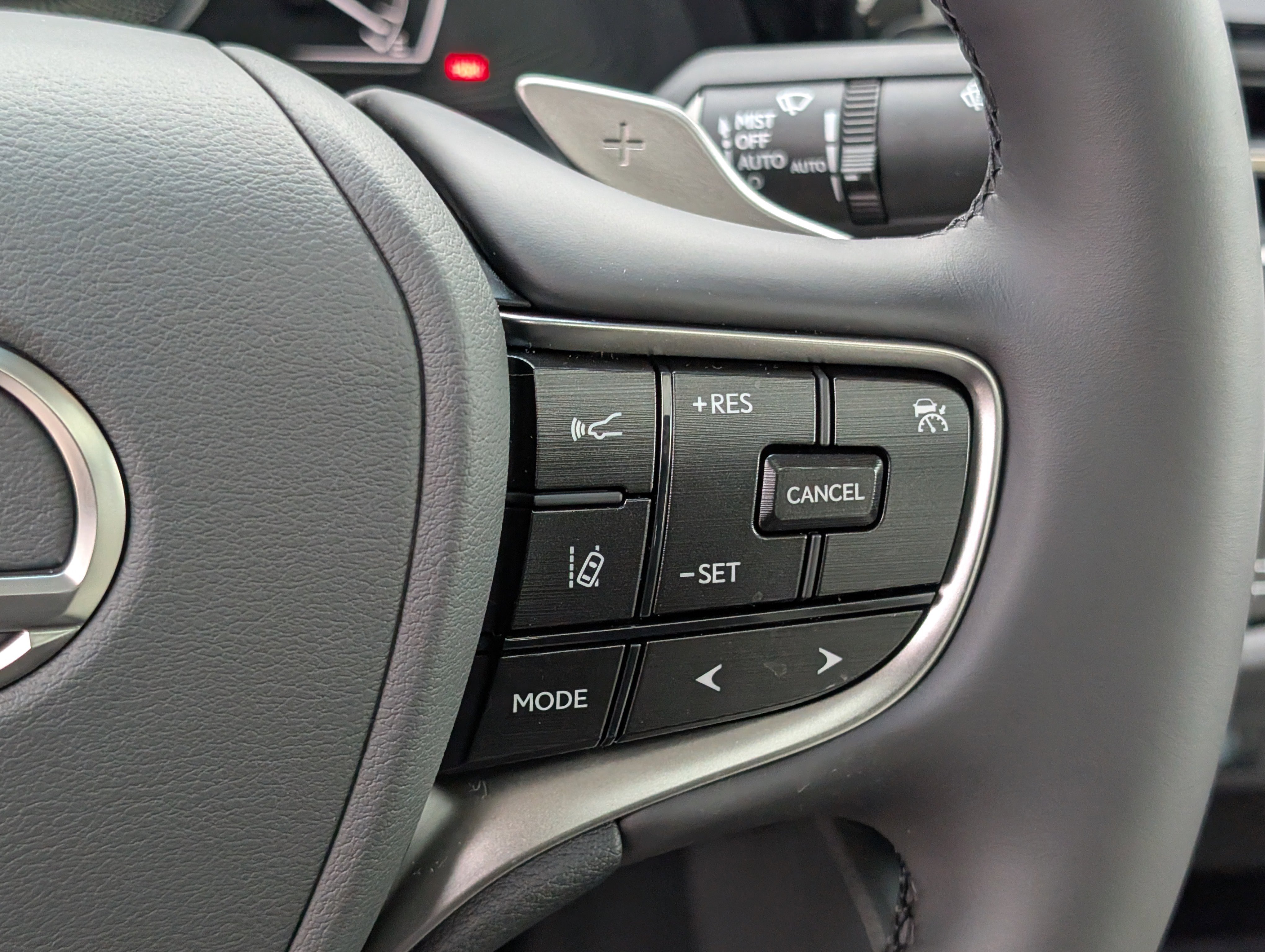 New 2025 Lexus ES 350 w/ Premium Package image 19