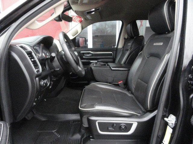 Used 2019 RAM 1500 Laramie image 10
