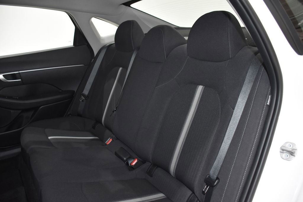 Certified 2025 Hyundai Sonata SE image 27