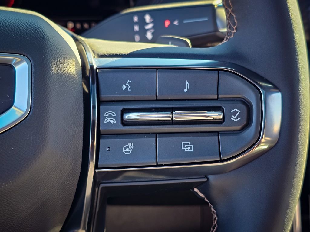 New 2026 GMC Yukon AT4 w/ AT4 Premium Plus Package image 23