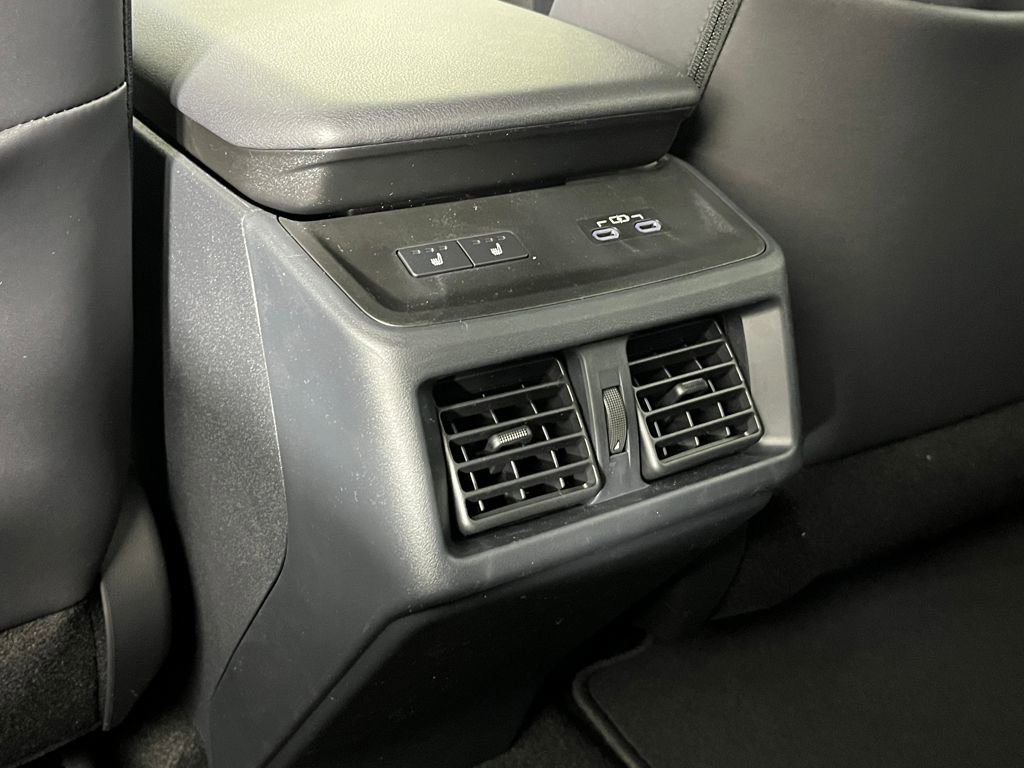 New 2026 Subaru Solterra image 22