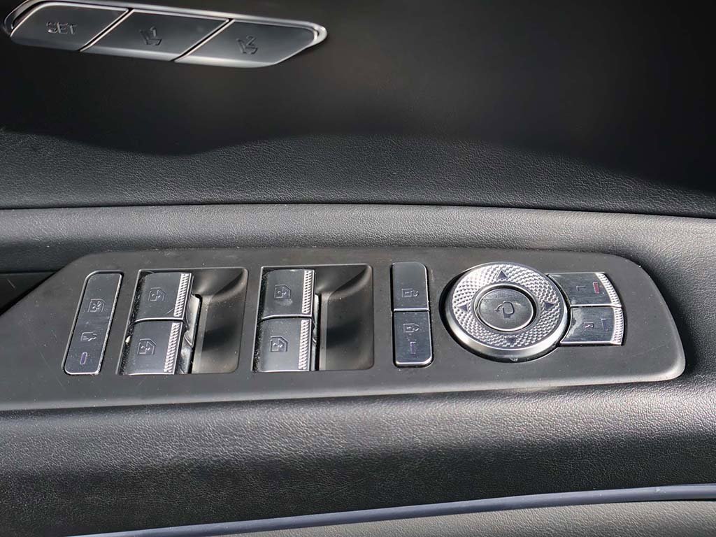 Used 2024 Genesis GV80 2.5T image 45