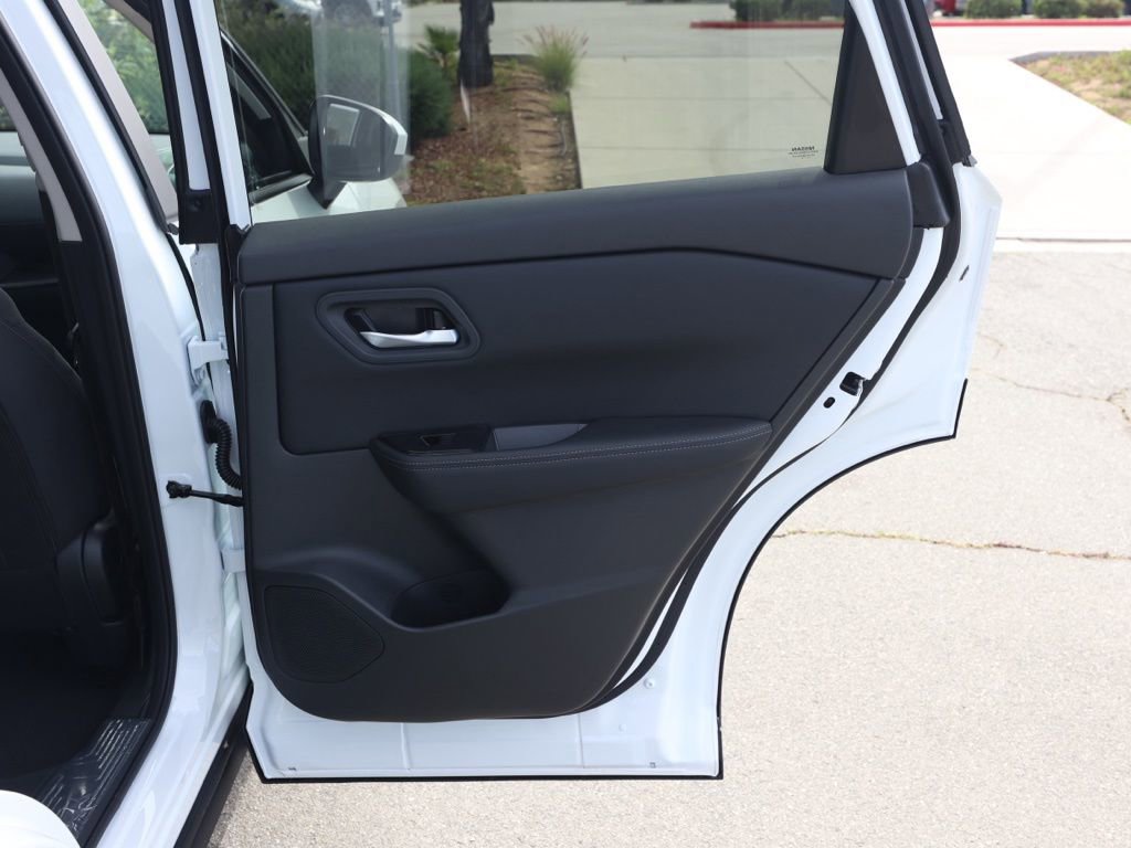 New 2026 Nissan Rogue SV image 19