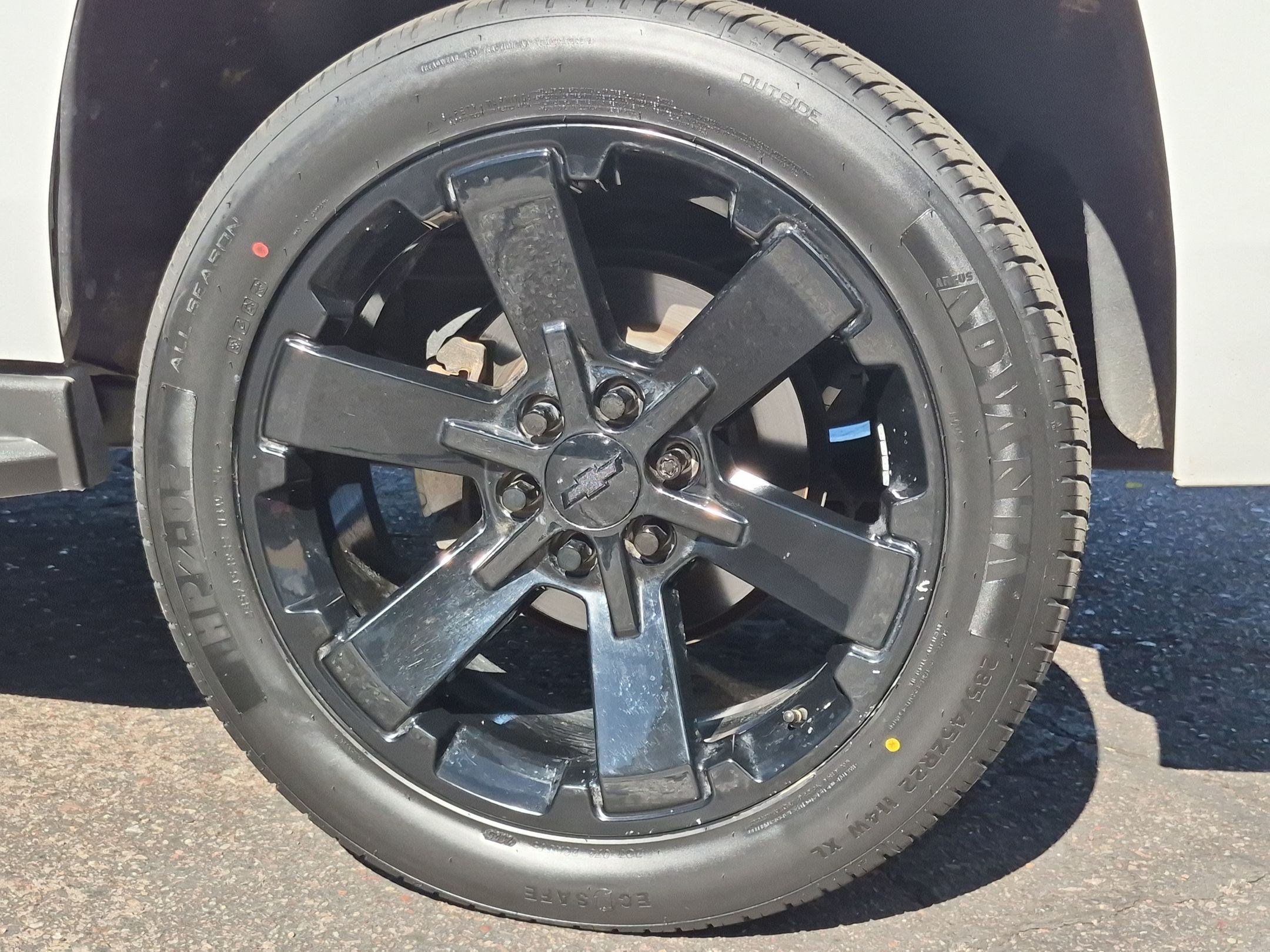 Used 2020 Chevrolet Tahoe LS w/ Enhanced Driver Alert Package AWD/4WD image 10