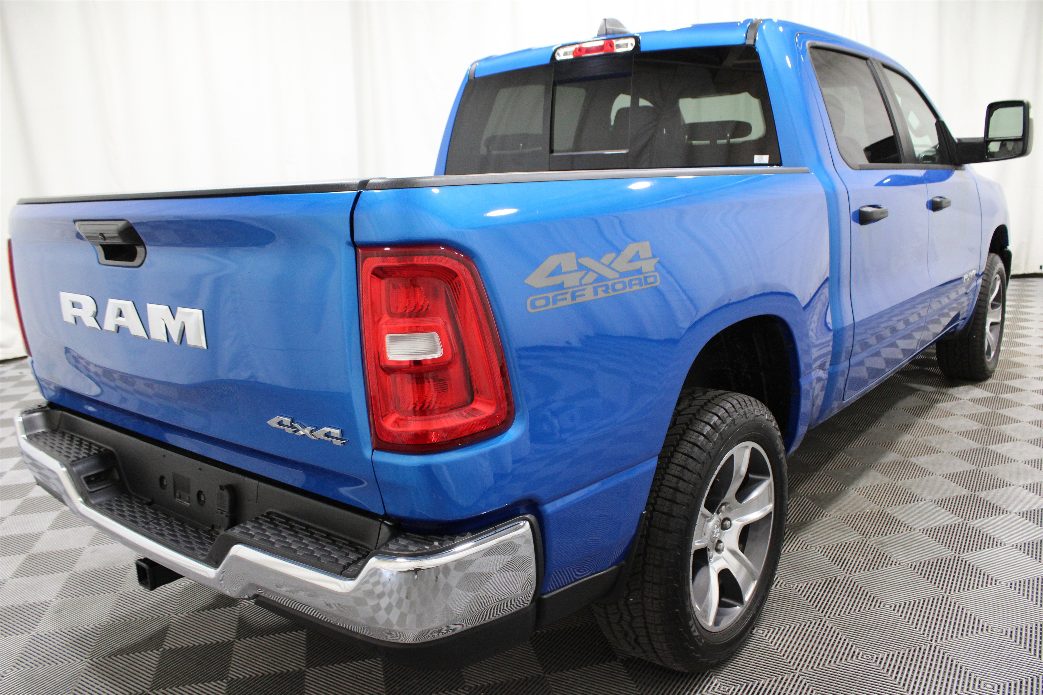 Used 2025 RAM 1500 Tradesman w/ Off Road Group image 33