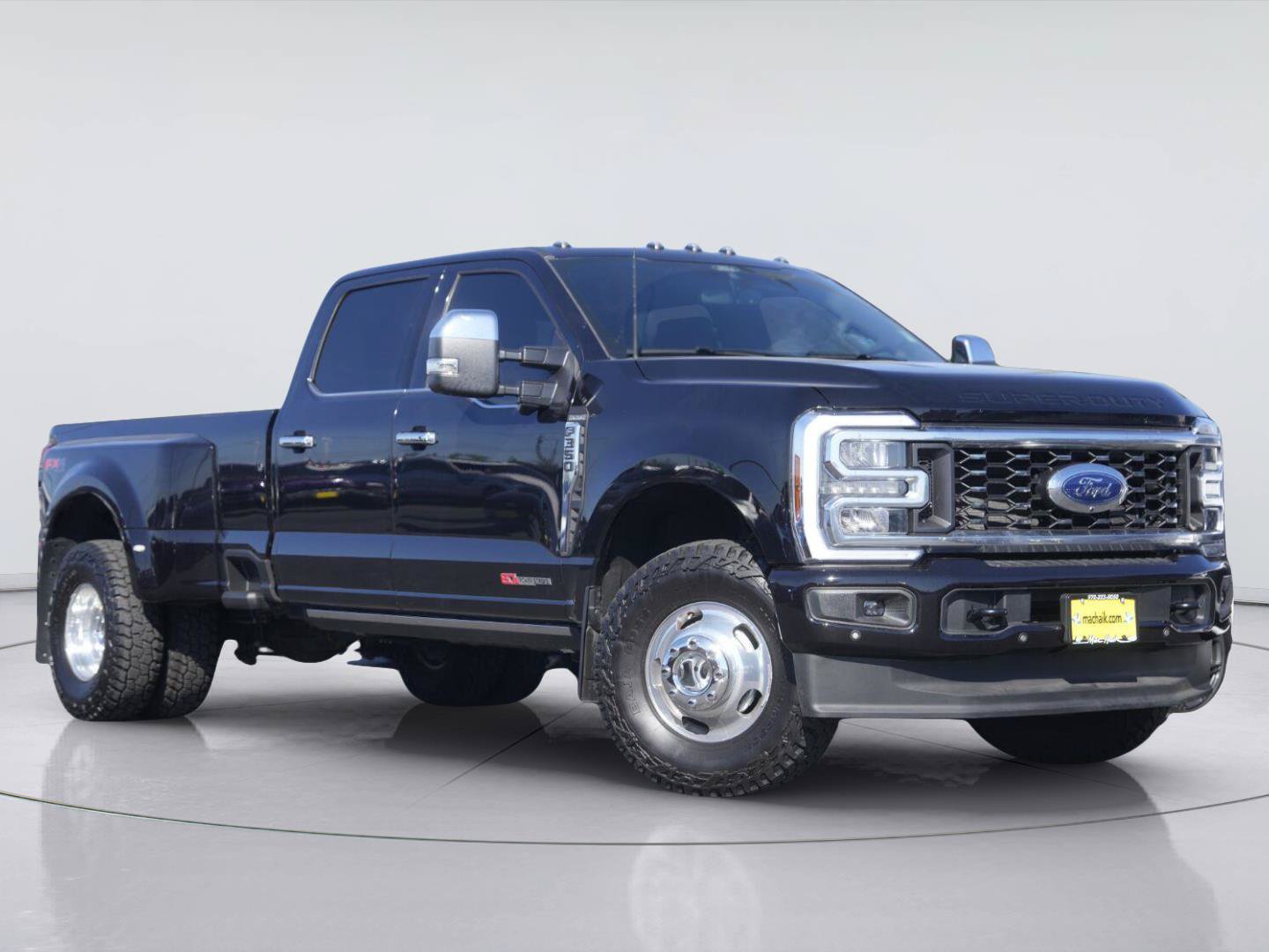 Used 2025 Ford F350 King Ranch w/ Chrome Package AWD/4WD image 2