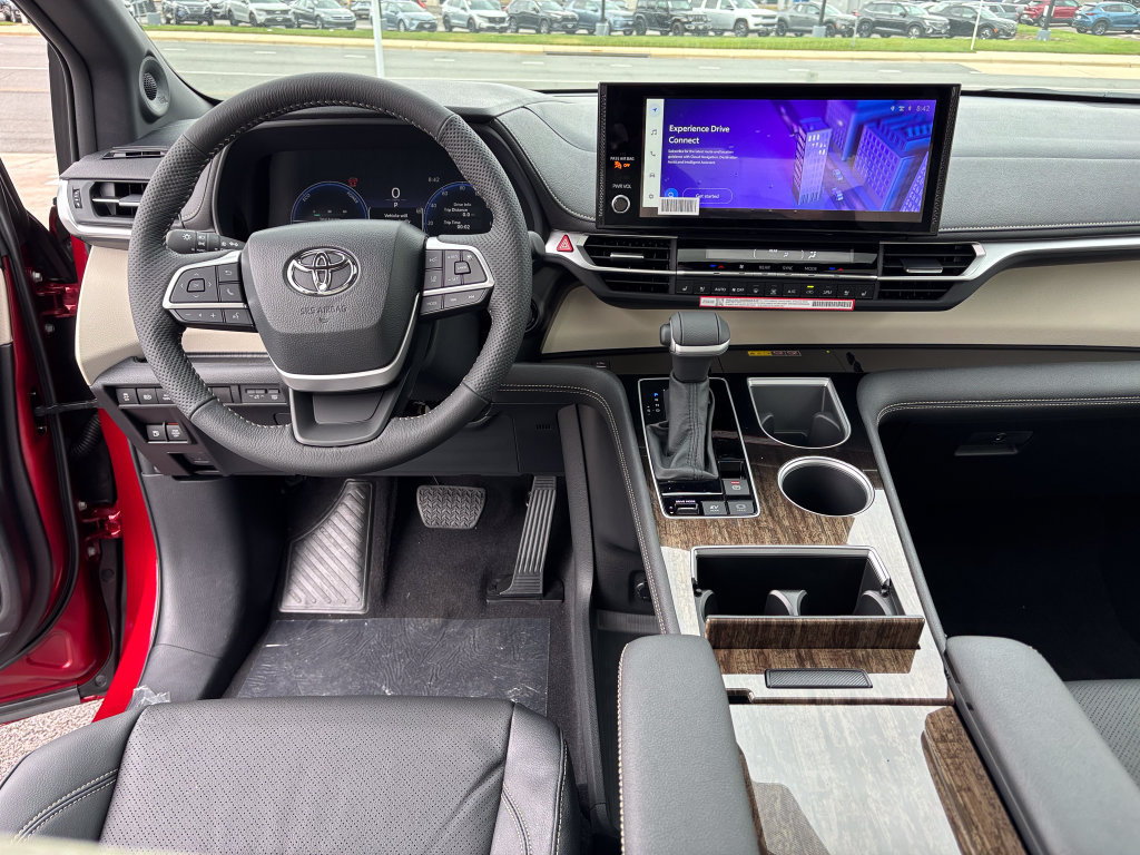 New 2026 Toyota Sienna Limited AWD/4WD image 15