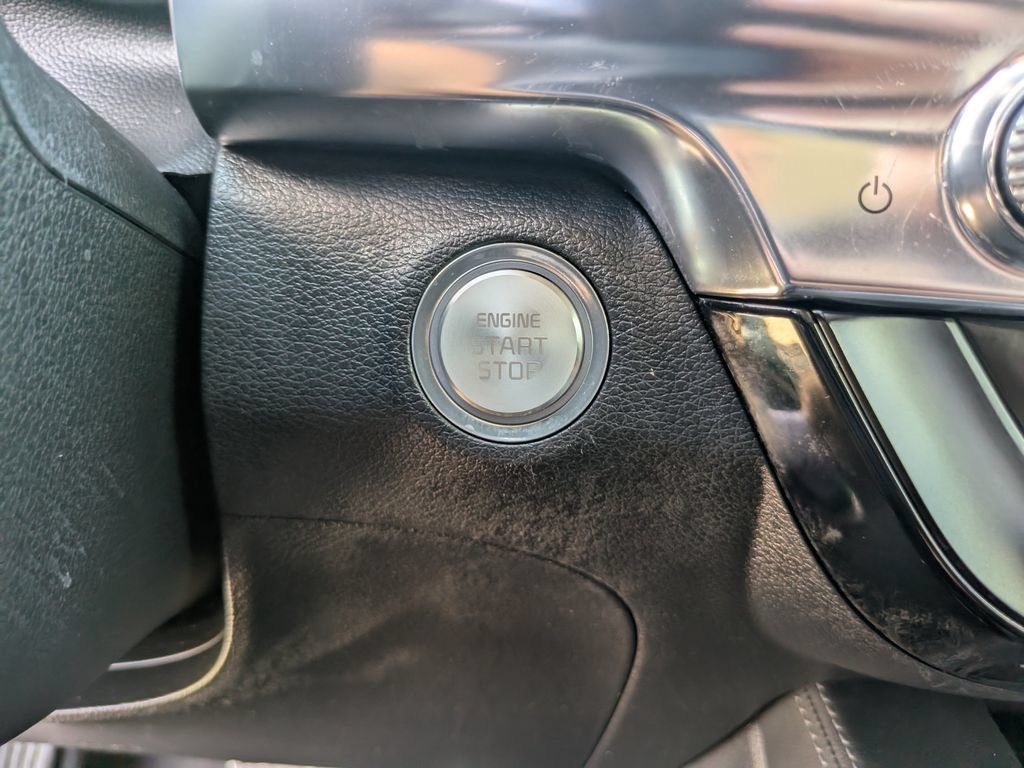 Certified 2022 Kia Telluride SX w/ Towing Package FWD image 31